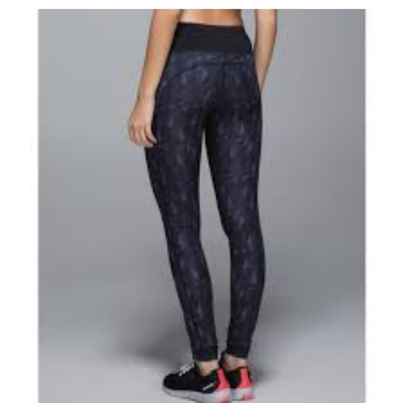 Lululemon leggings - Picture 2 of 7
